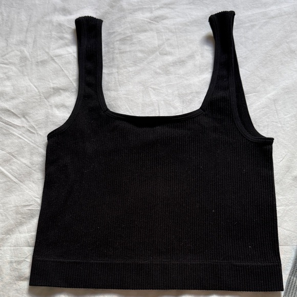 Rue21 Black and Gray Crop Tops - Picture 6 of 6